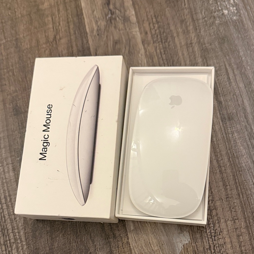 Apple Magic Mouse Wireless Original Box Mint No Cable